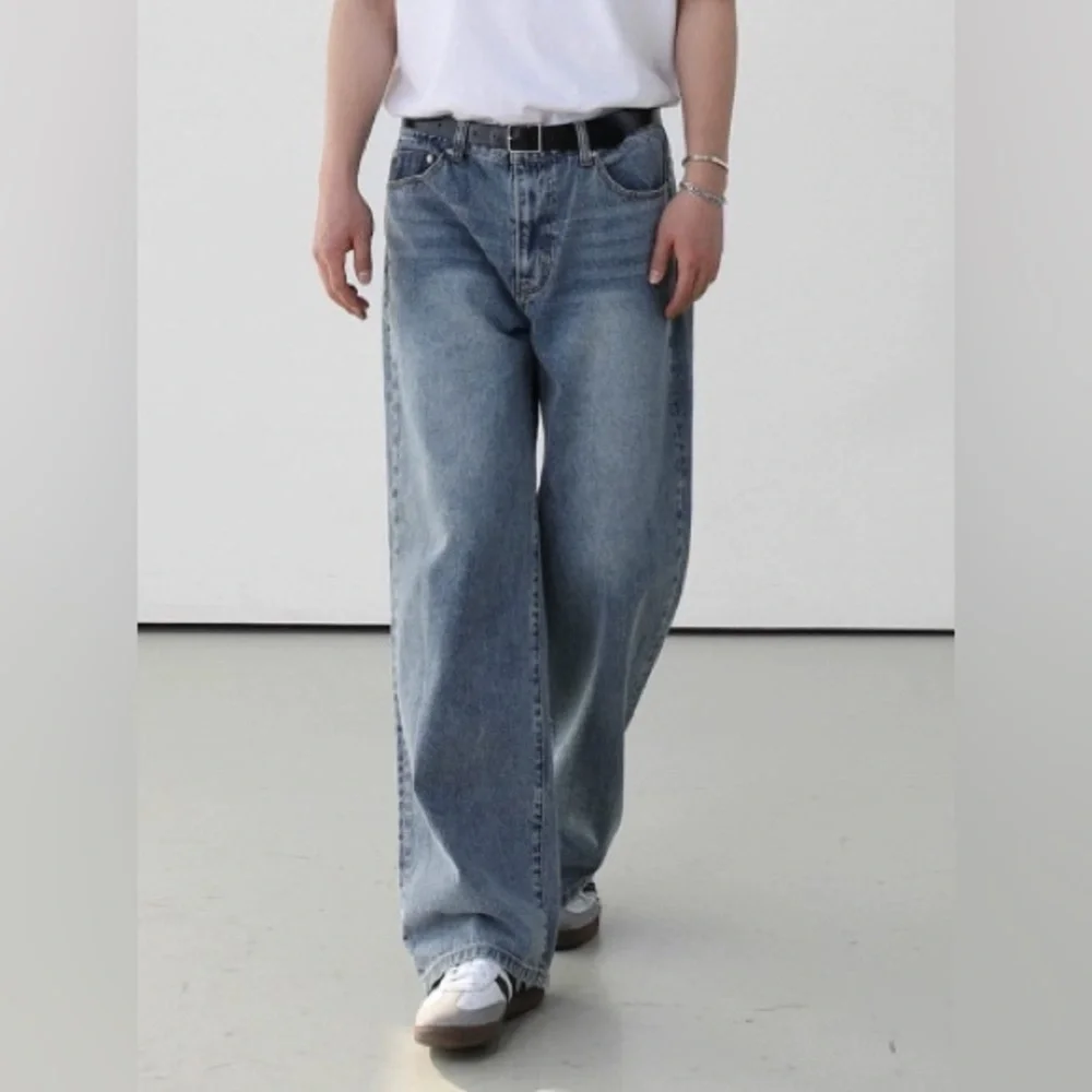 NEW NWT REALTAKAI Classic Light Wash Wide-Leg Jeans – Relaxed Denim - Picture 1 of 4